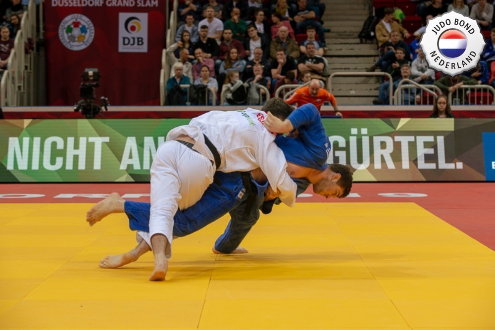 0305.jpg#asset:1732448