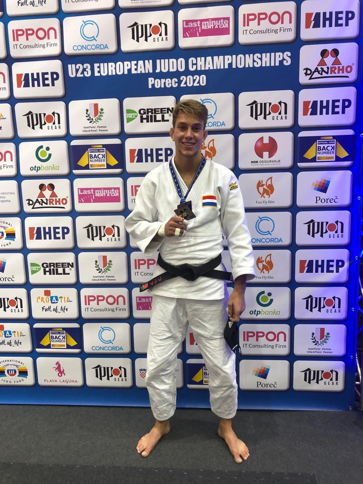 47906215-b5fa-4a59-8758-03f631331bb8.jpg#asset:4321777