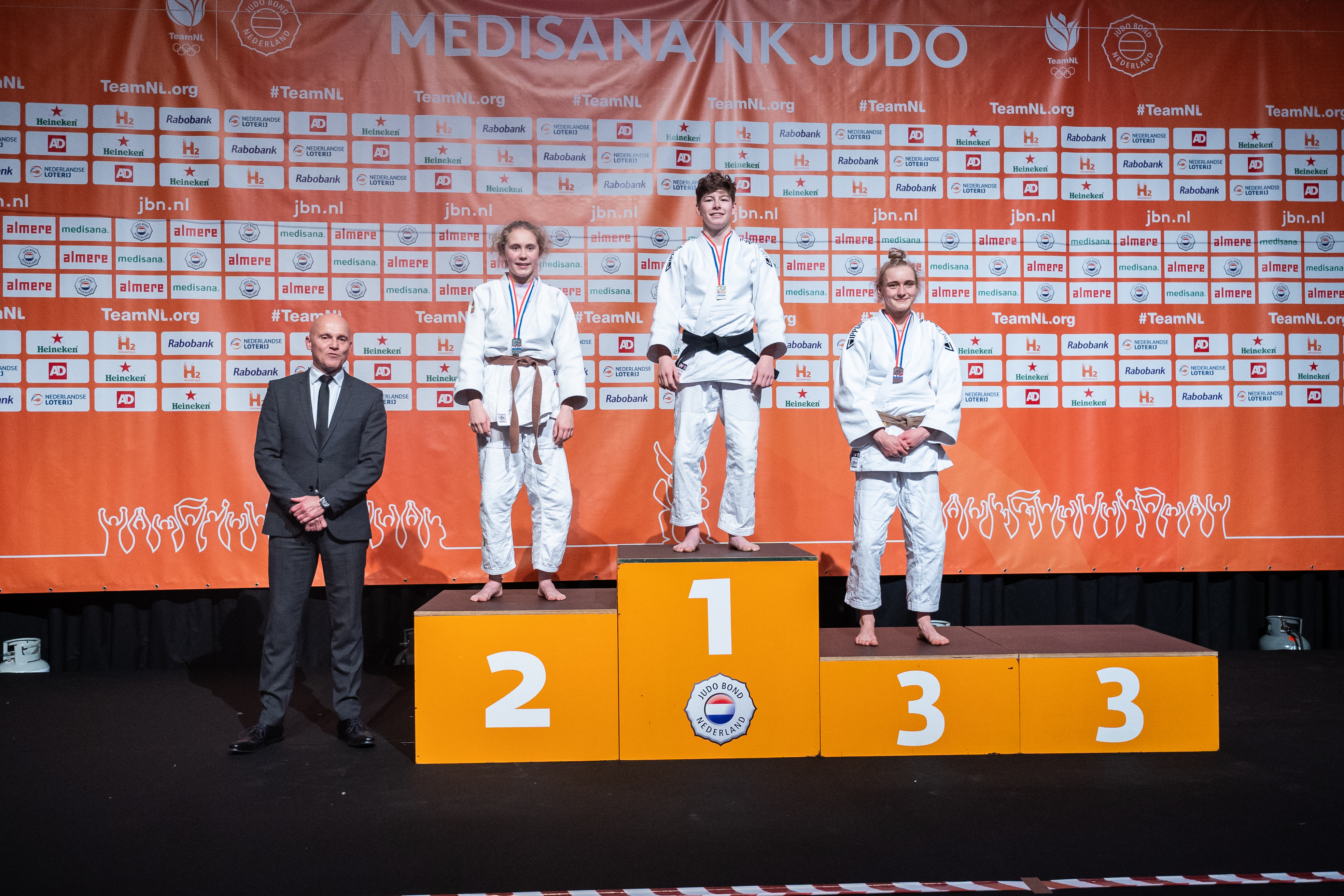 DSC08256_211002_192744.jpg#asset:6792552