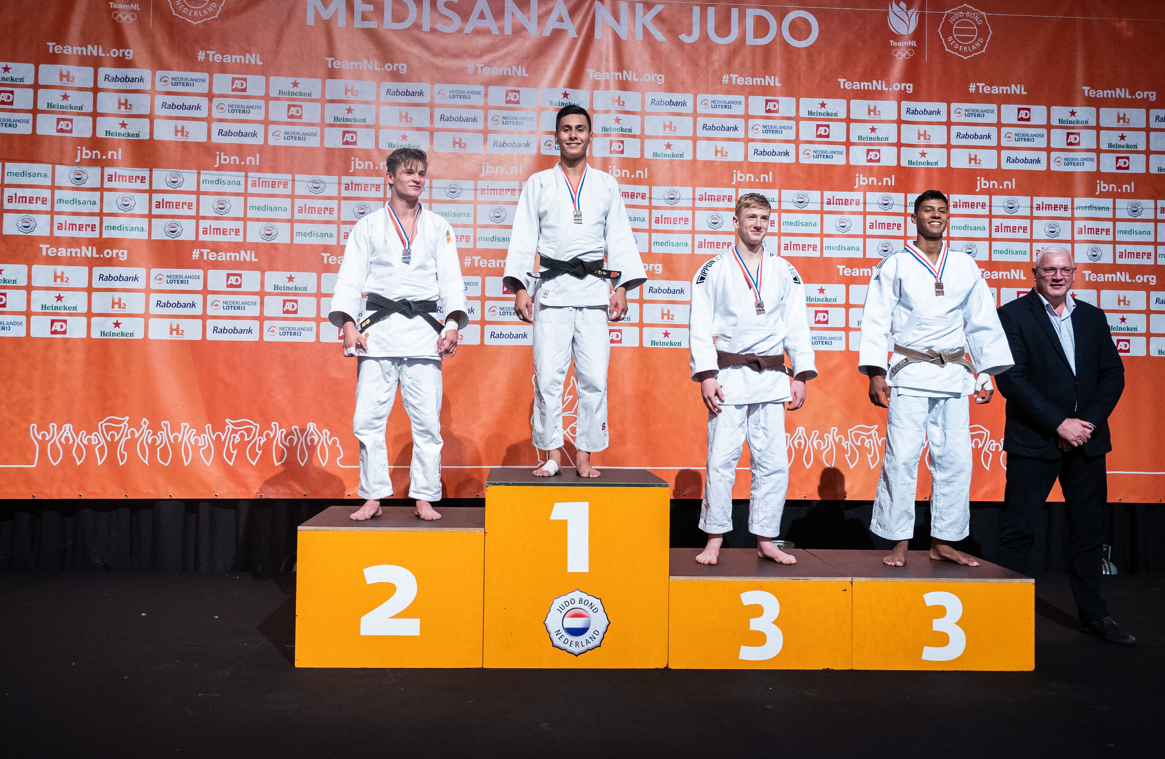 DSC08450.jpg#asset:6792676