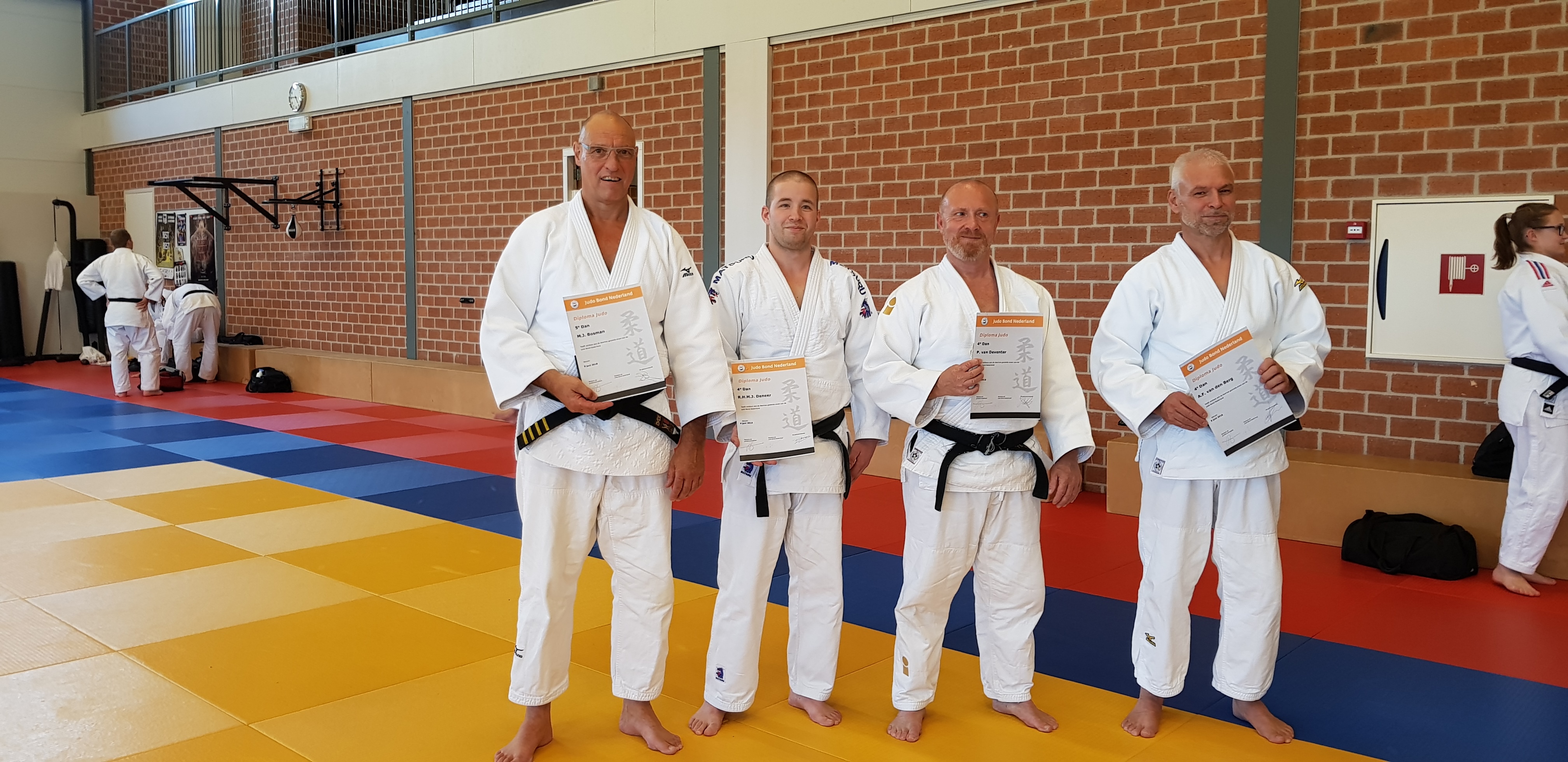 HDE-1.jpg#asset:477482