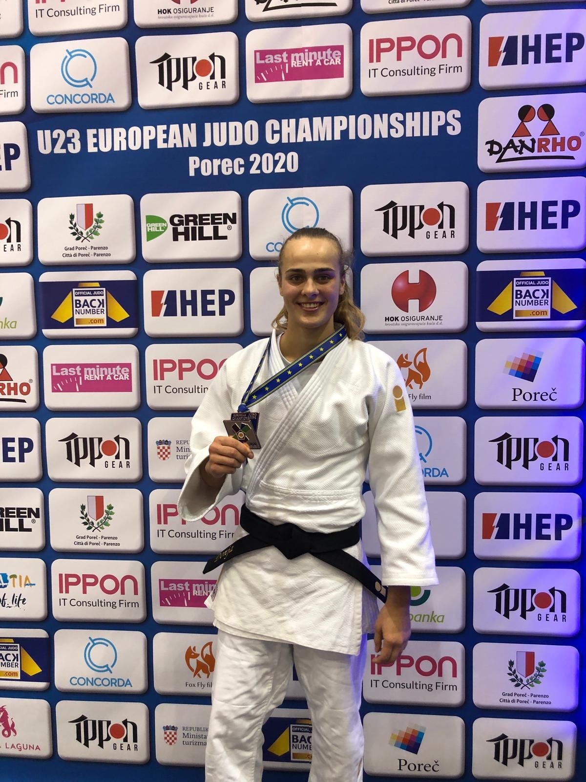 c8cb0be5-2624-4310-a7d3-6ec8134e7032.jpg#asset:4322575